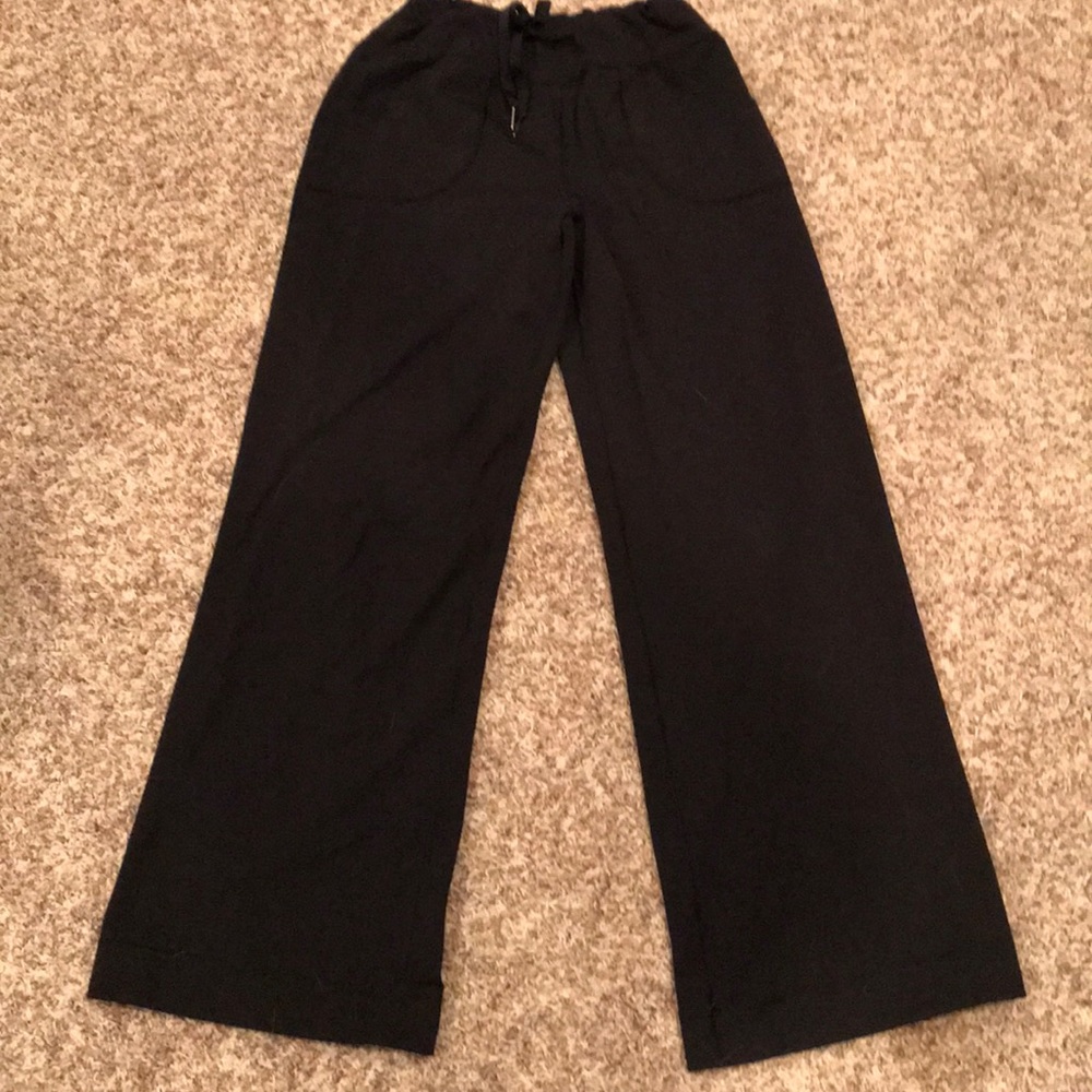 Lululemon Pants, Ladies